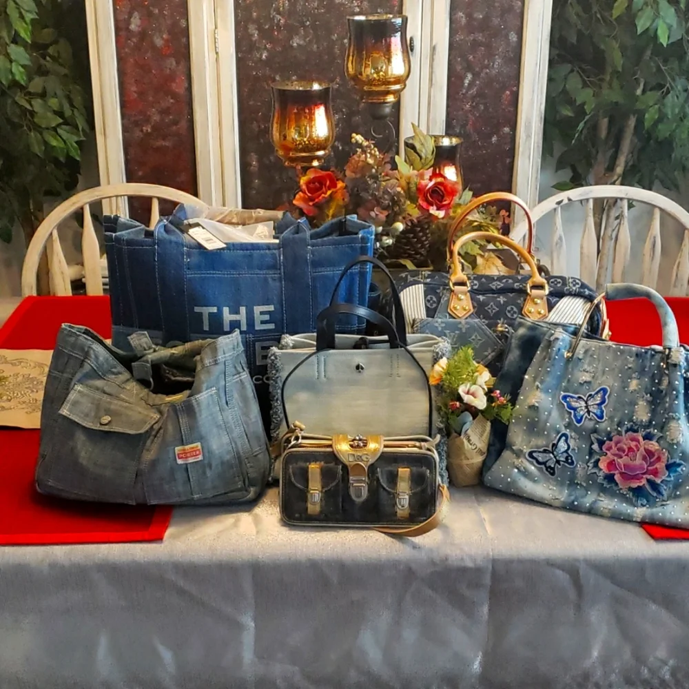 Dolce & Gabbana vintage purse. - Picture 1 of 10